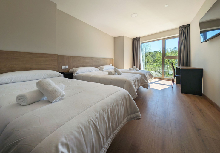 Bedroom 4, Villa de Arzua by gaiarooms, A Coruña