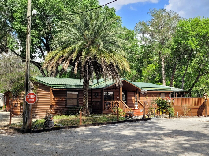 Exterior & Views 2, Riverside Lodge Resort, Citrus
