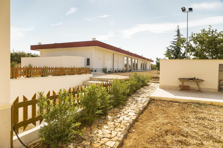 Others 4, Tenuta Gurgo, Bari