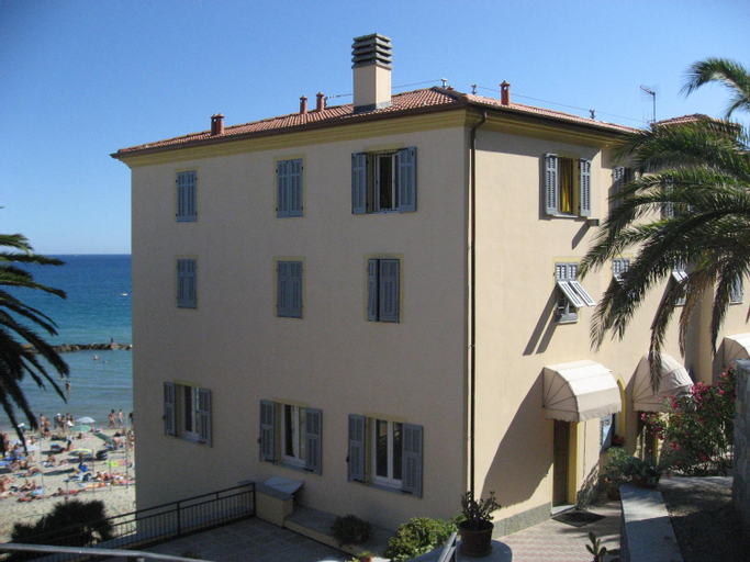 Exterior & Views 1, Villa Sacra Famiglia Casa per Ferie, Imperia