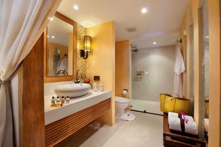Bathroom 5