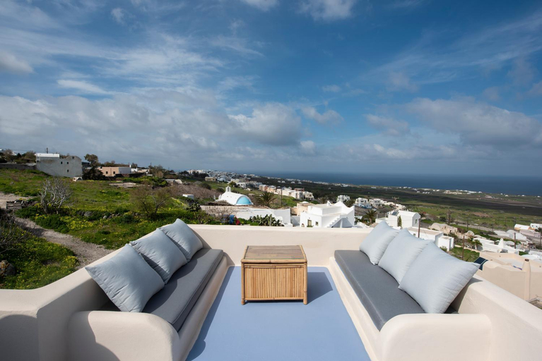 Food & Drinks 4, Red Stone Villa, South Aegean