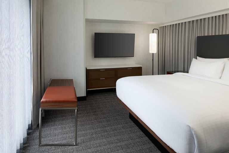 Bedroom 2, Courtyard By Marriott Montreal Laval, Laval