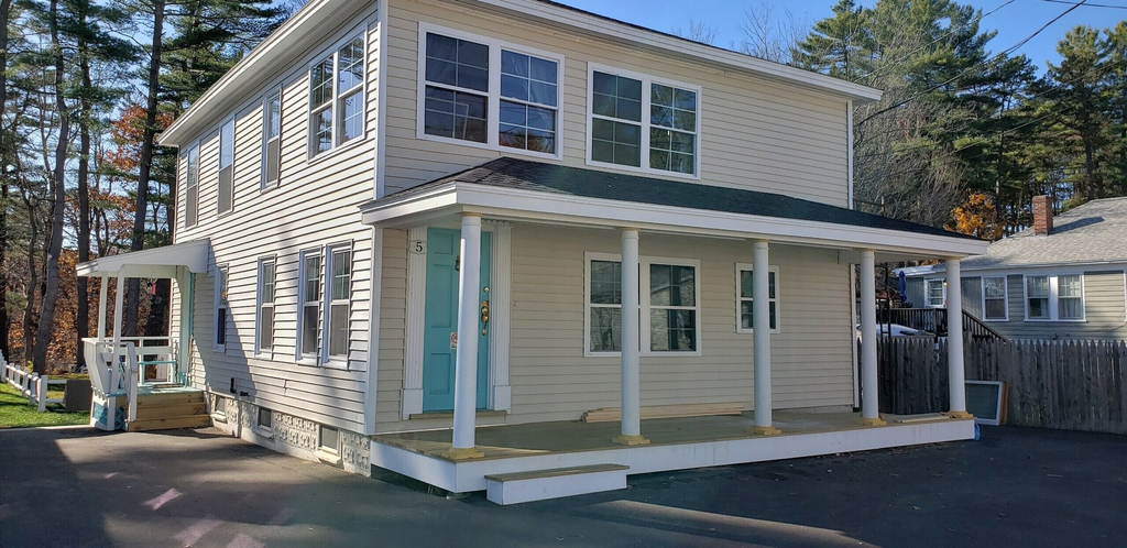 Exterior & Views, 5 Seaview Ave, York