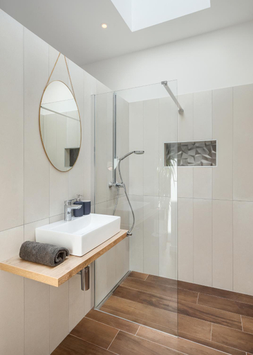 Bathroom 3, Villa Citynova Belvedere Holidays, Novigrad