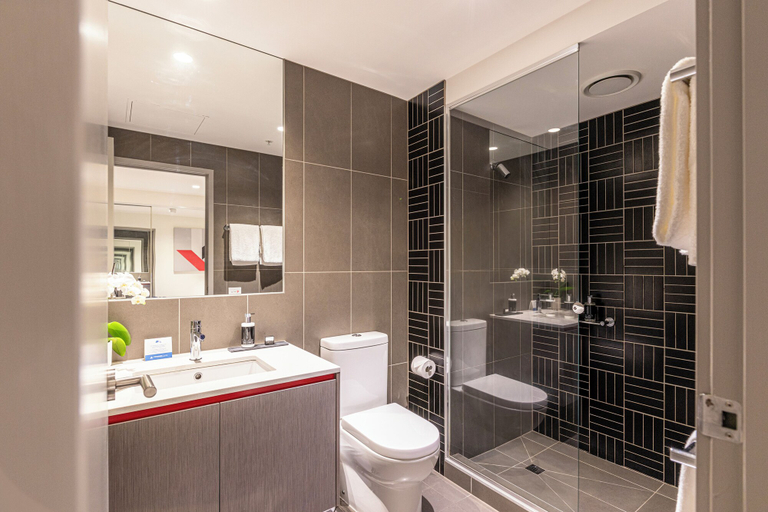 Bathroom 4, MainStay Suites Abbotsford, Melbourne