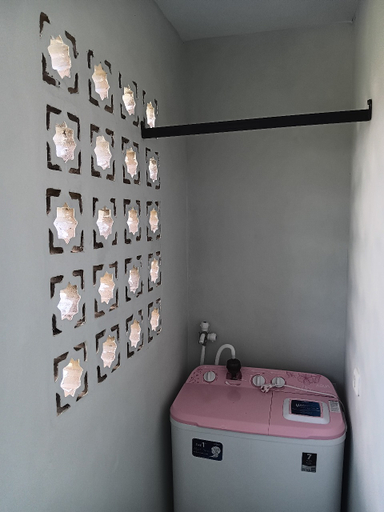 Bathroom 3, Bushra Inn, South Halmahera