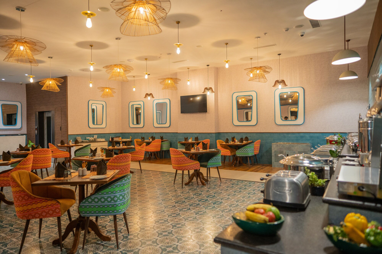 Food & Drinks 4, Zibe Luxe Kakinada by GRT Hotels, East Godavari
