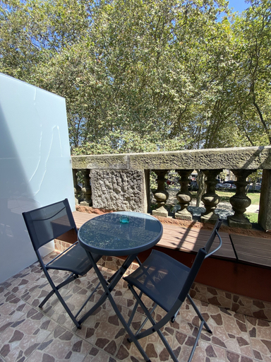 Others 5, GuestHouse do Marquês, Porto