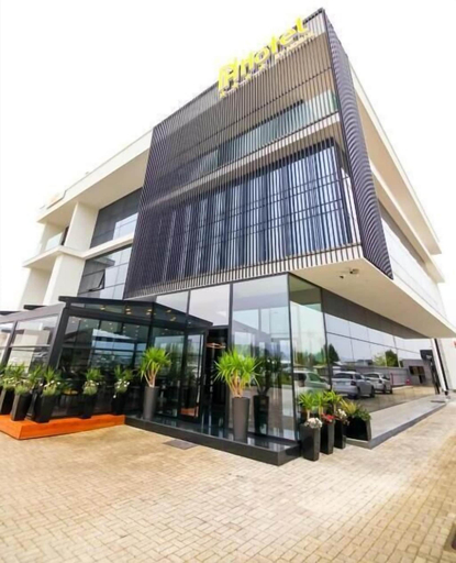 Exterior & Views, N HOTEL BY NOSHI, Tiranës