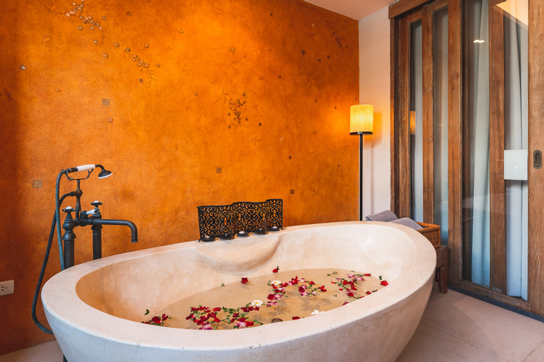 Bathroom 4