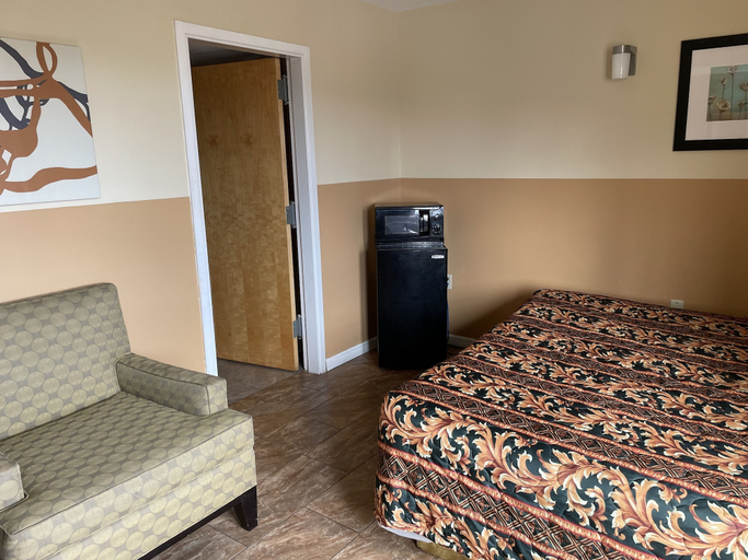 Bedroom 3, Sea Palace Inn, Ocean