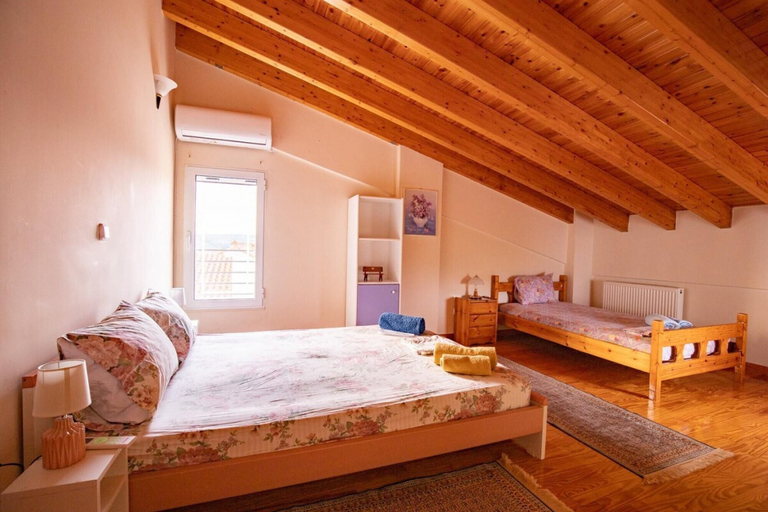 Room 2, Neromilos Harmony - Roussis Residence, Peloponnese