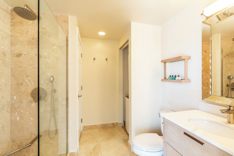 Bathroom 5, The Sands at Grace Bay