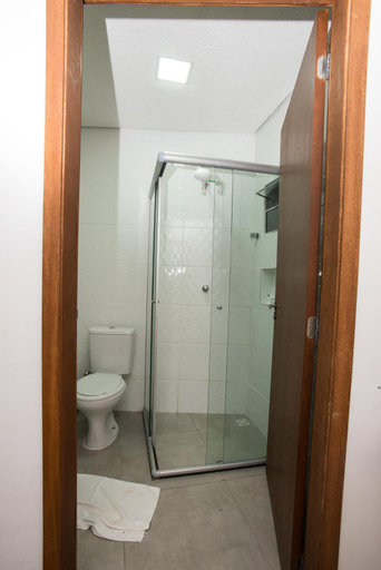 Bathroom, Pousada Sr. Ivan, Santana do Riacho
