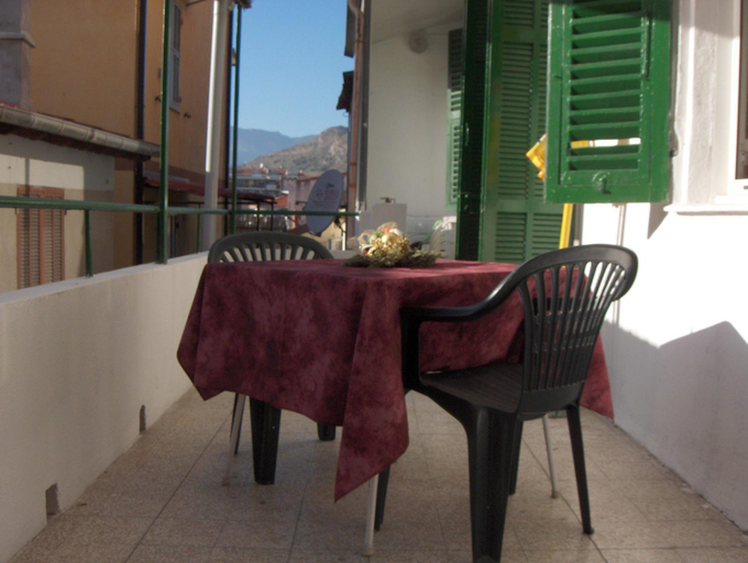 Others 5, Appartamento Torrione, Imperia