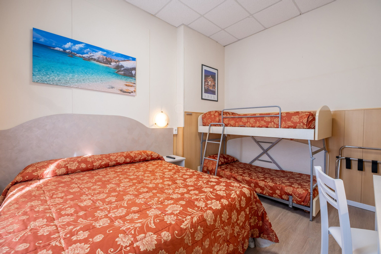 Bedroom 3, Hotel Corso, Imperia