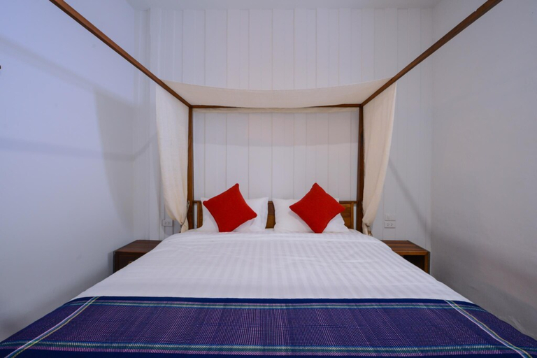 Neighbor Phuthon Room Type - Deluxe King Room with Garden View