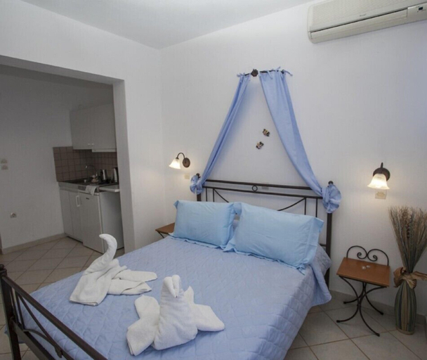 Bedroom 3, Dafnis Koufonisia, South Aegean
