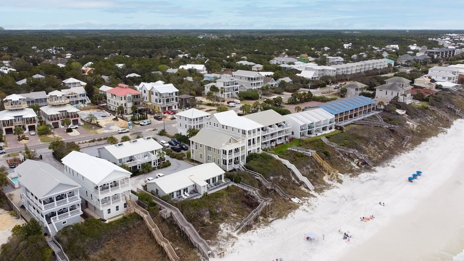 Exterior & Views 2, Marlin by Avantstay Beachfront Mansion w/ 10 Bdrs & Multiple Living Spaces & Kitchens!, Walton