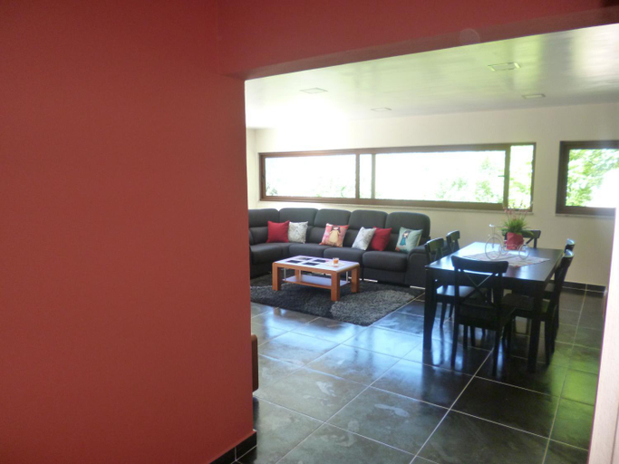 Others 4, Casas das Guimbras, Vieira do Minho