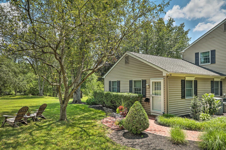 Charming Bucks County Retreat about 4 Mi to Downtown!, Bucks