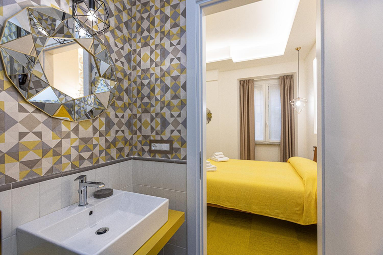 Bedroom, Lovely New Home, Piazza San Cosimato!, Roma
