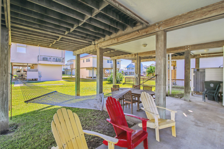 Others 5, Joy's Paradise, Galveston