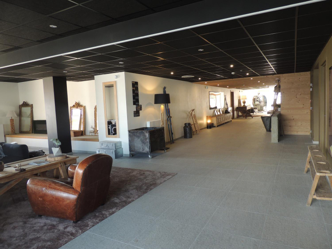 Public Area