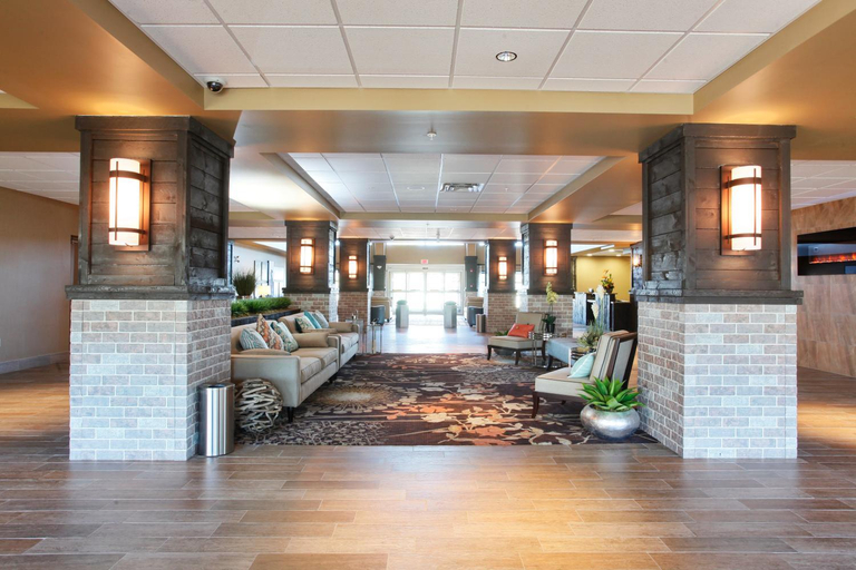 Public Area 2, Pomeroy Inn & Suites at Olds College, Division No. 6