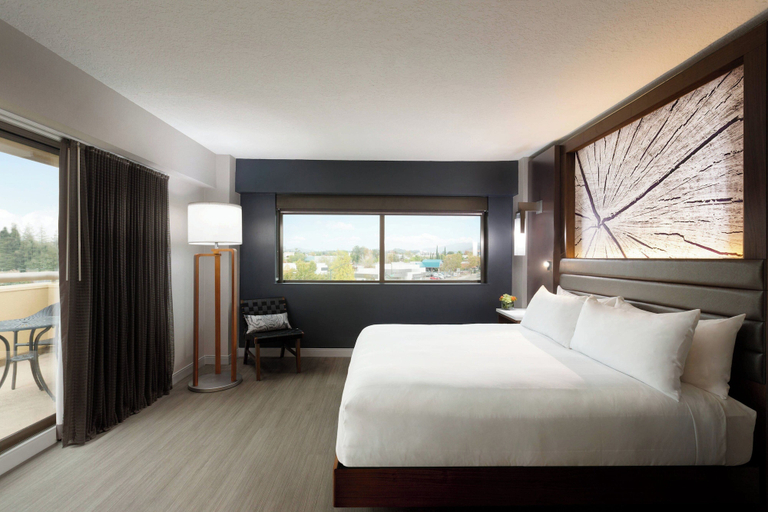 Bedroom 4, Walnut Creek Marriott, Contra Costa