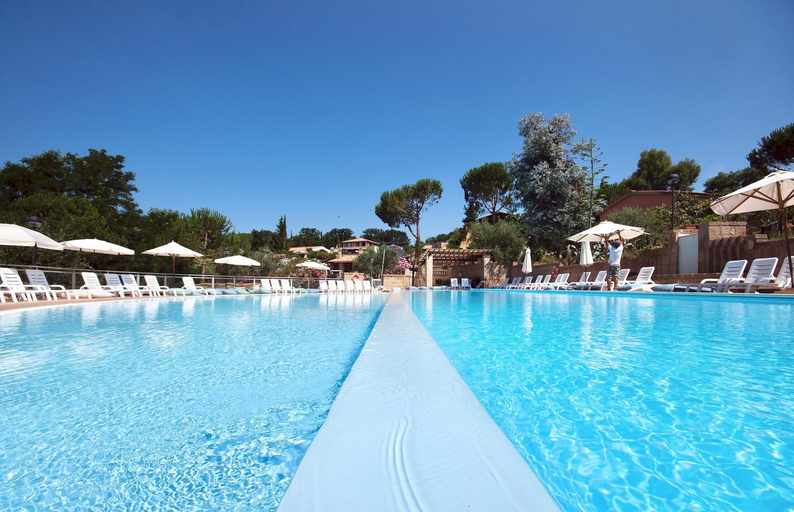 Others 2, ISA-Residence with swimming pool in Guardistallo surrounded by greenery, Pisa