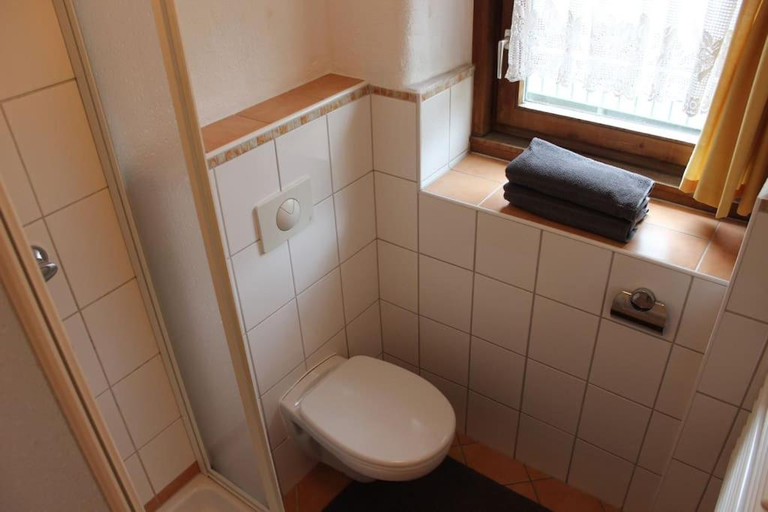 Bathroom 3, Apartments Hermann Arnold, Imst