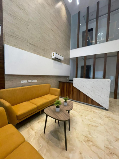 Public Area 2, Flock Hotel I Golf Course Road Near Dlf Phase 1 Metro station I Gurgaon, Gurgaon