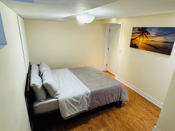 Bedroom 2, Chic Unit Near Airport and Attractions, Peel