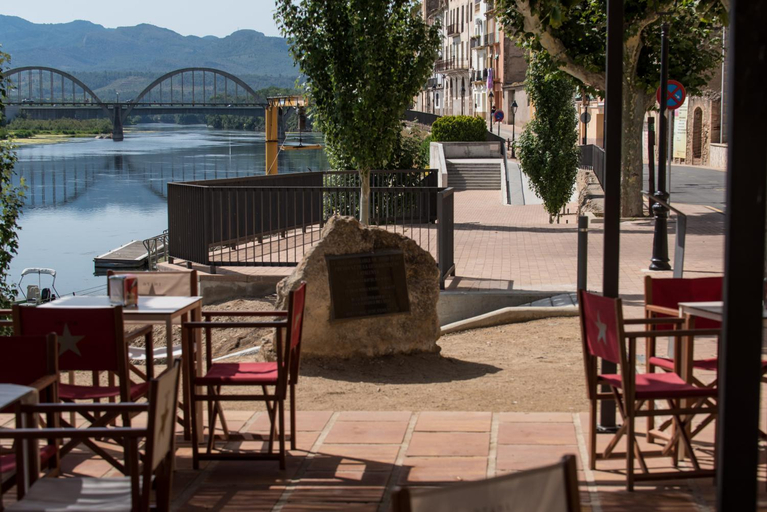 Food & Drinks, River Ebro Apartments, Tarragona