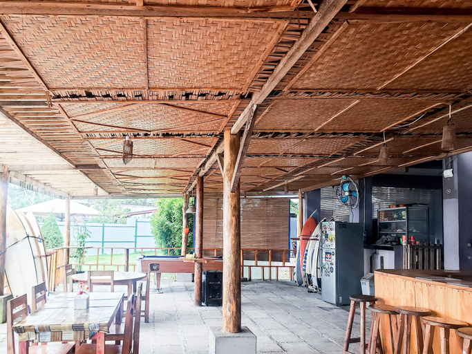 Food & Drinks 4, Raffiel Nias, South Nias