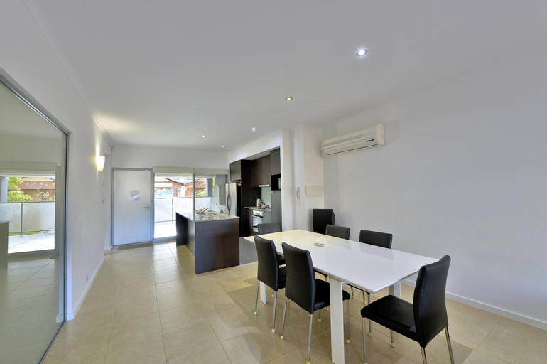 Dining Room 13