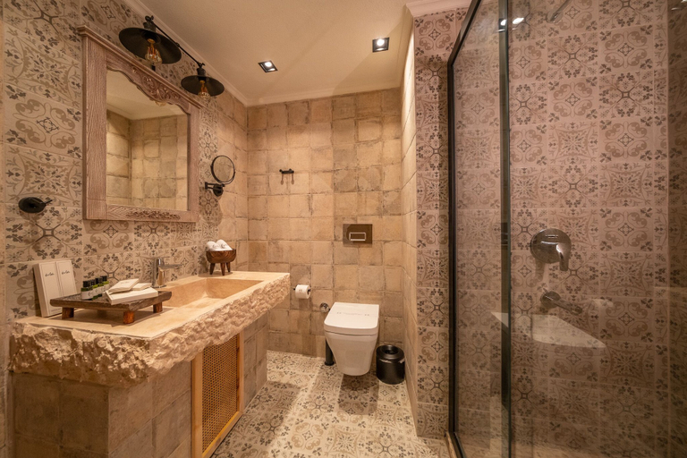 Bathroom 4, Bi Ada Otelleri, Bozcaada