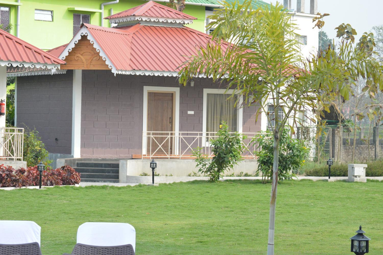 Others 3, Vanbilas Family Tourism, Jalpaiguri