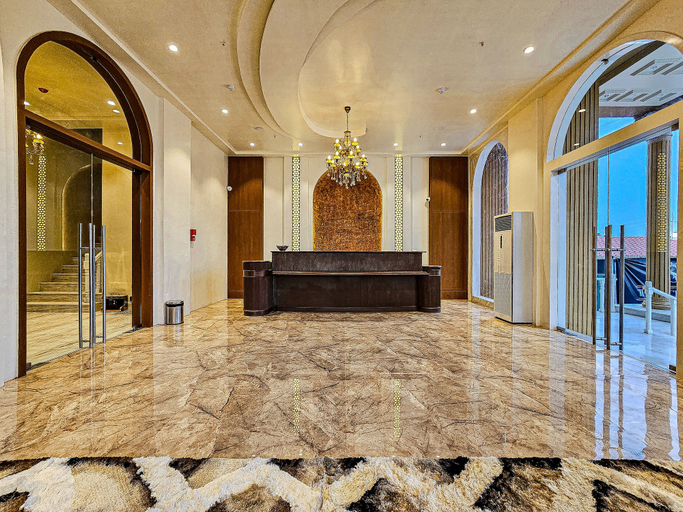 Business Facilities