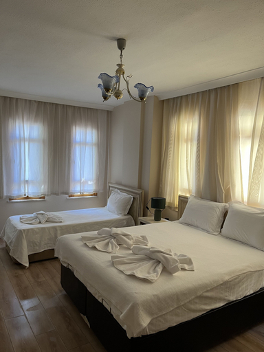 Bedroom 3, Anfora Otel & Sarap Evi, Edremit