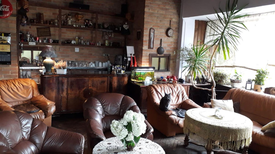Food & Drinks, Kwatery Prywatne Hotelik, Olsztyn