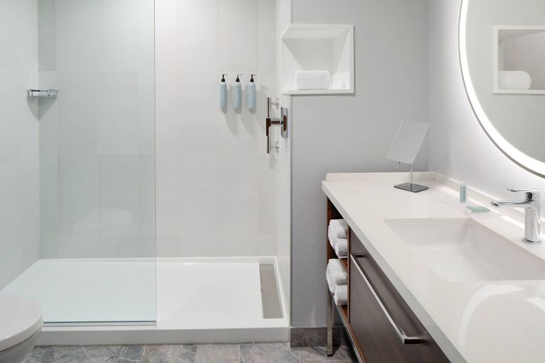 Bathroom 4, Courtyard By Marriott Montreal Laval, Laval