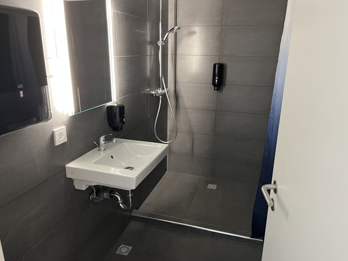 Bathroom 3, Starlight Camping Pods, Austur-Eyjafjallahreppur