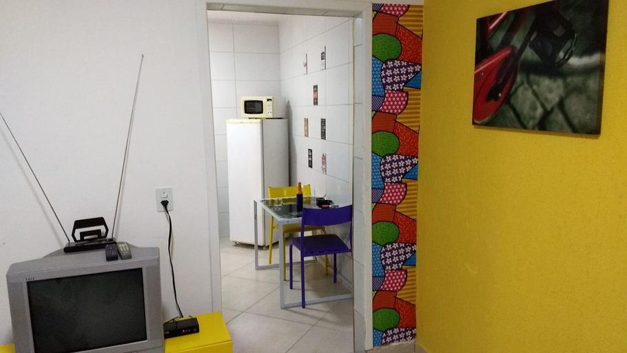 Others 5, Yellowkits, São Paulo
