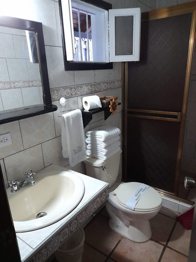 Bathroom, Cabañas Hessen - Colonia Tovar, Tovar