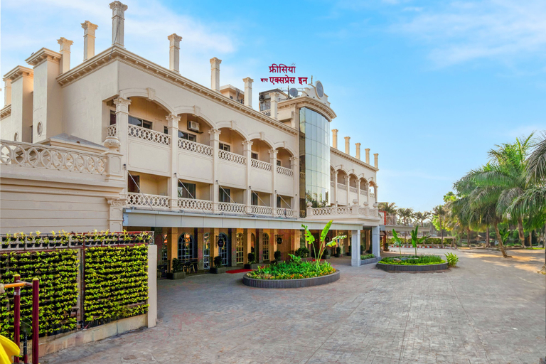 Exterior & Views 2, Freesia By Express Inn, Thane