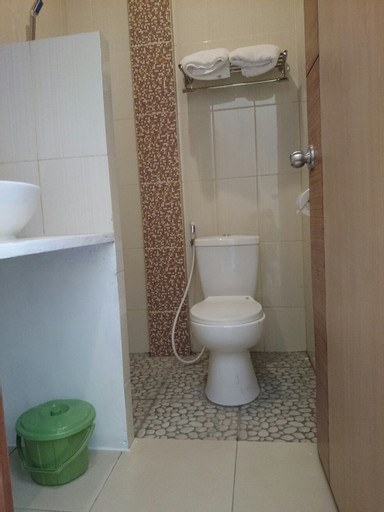 Bathroom 3