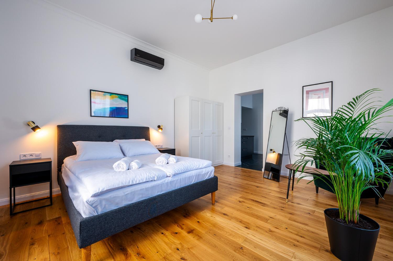 Others 2, Apartamenty Poniatowskiego, Przemyśl City